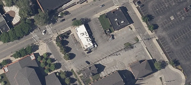 2937 Lorain Ave