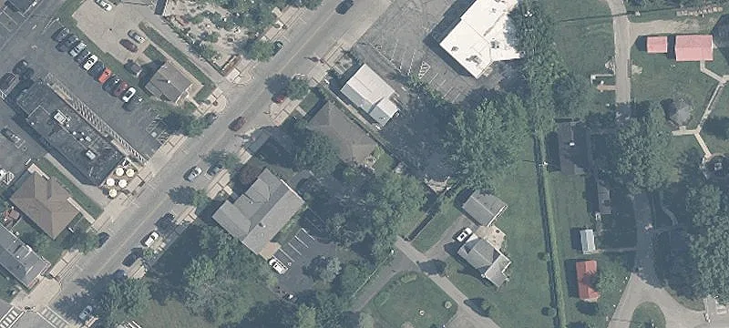 4130-4132 Main St