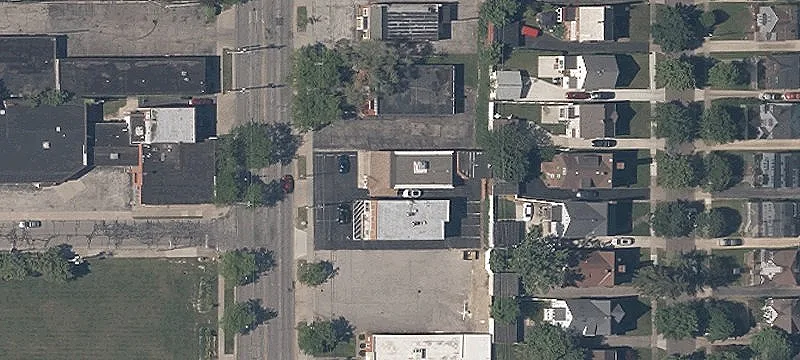 3613 Lee Rd