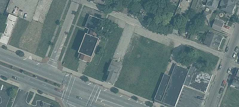 918 High St