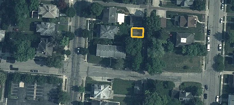 1102 Fountain Ave
