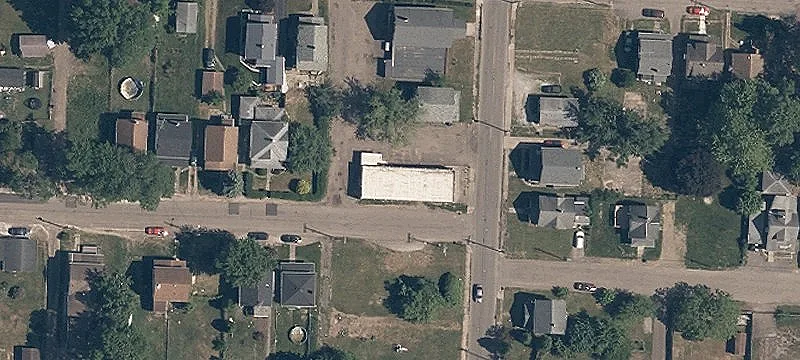 1639 Maple NE Ave