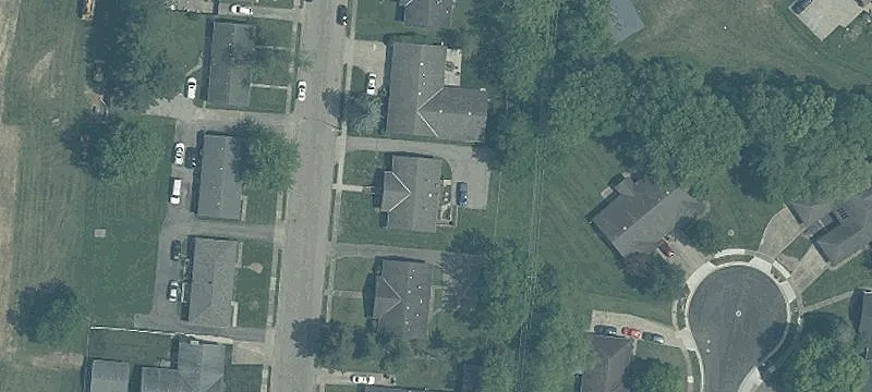 910 Southline Dr