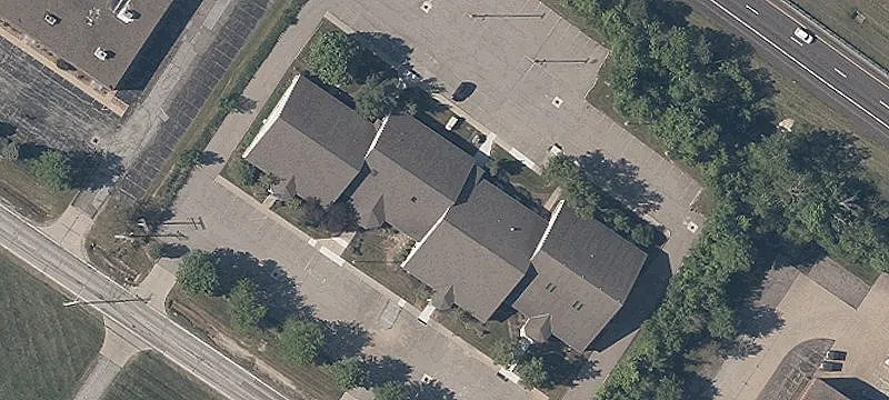 31105 Bainbridge Rd