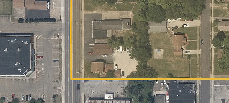 27 Meridian Rd