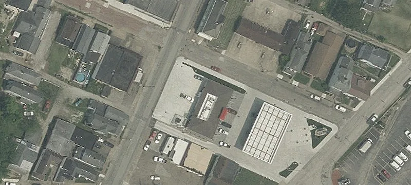 1406 Zane Hwy