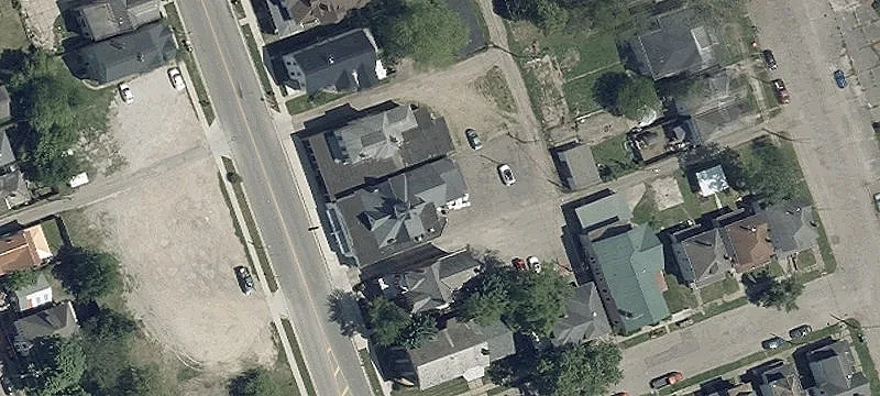 176 Hudson Ave