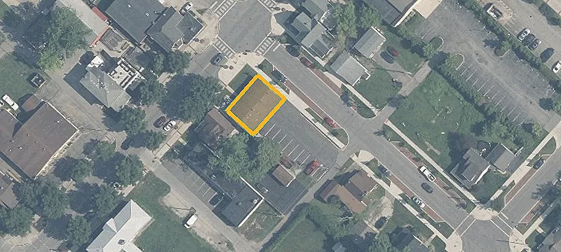 3988 Main St, Unit 3996