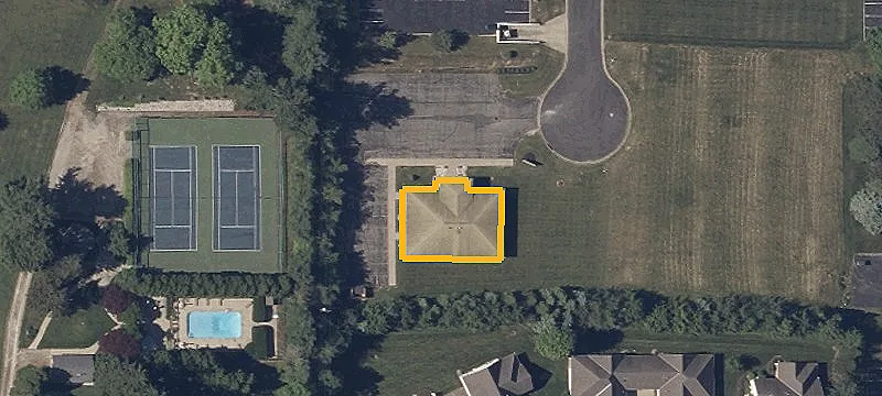 1070 Cricket Ln