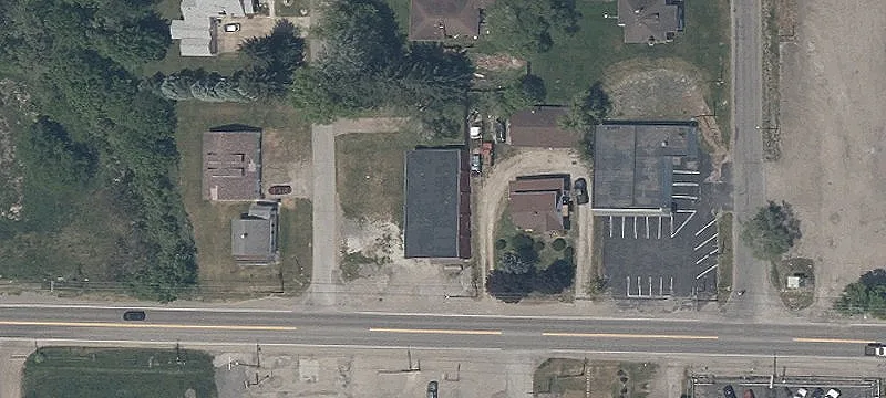 2508 Robbins Ave