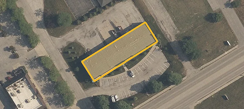 385 Dussel Dr