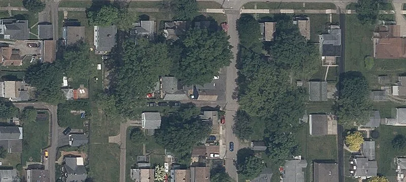 459 Rose Ave