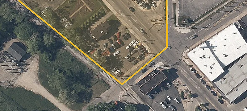 626 Broadway Ave