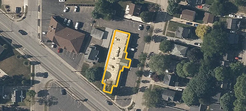 1013 Portage Trl