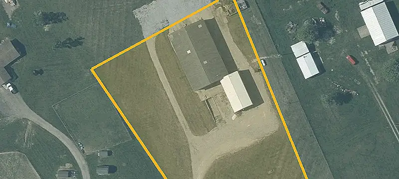 8746 Us Hwy 22nd E