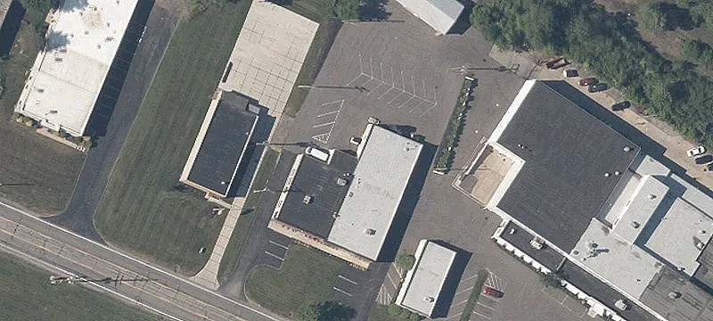 31835 Aurora Rd