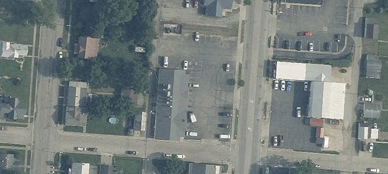 305 Main St