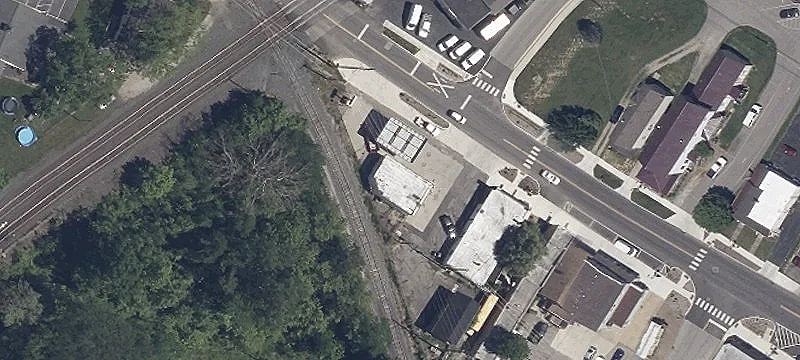 879 Main St