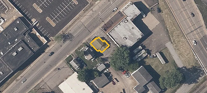 853 Wooster N Rd