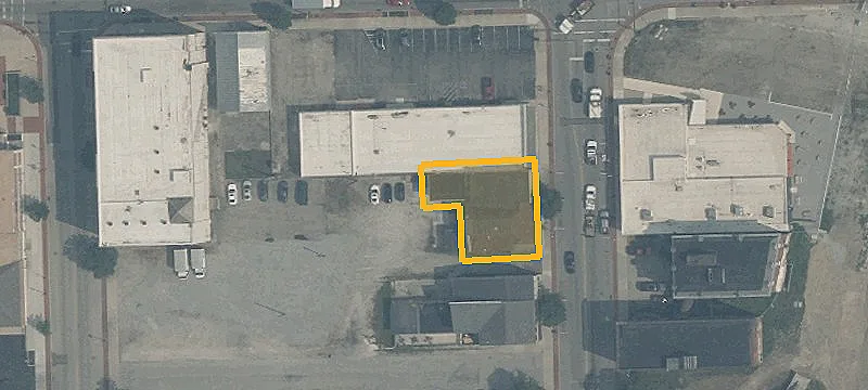 120 Main St