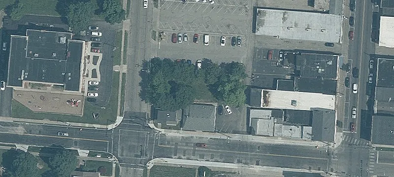 4 Harrison Ave
