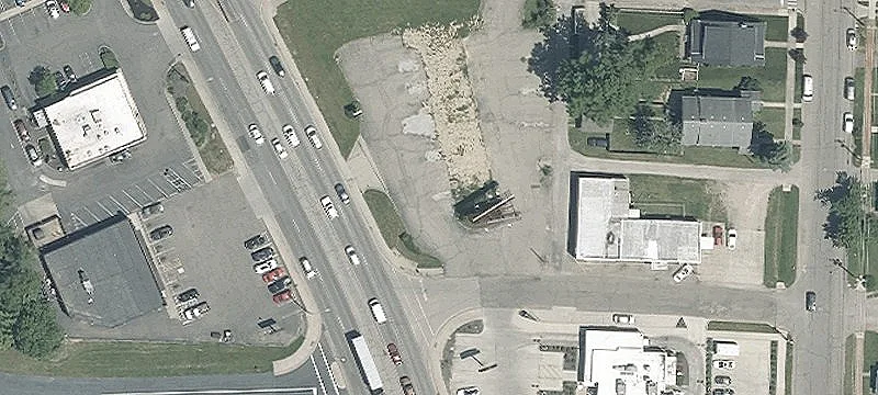 802 Memorial Dr
