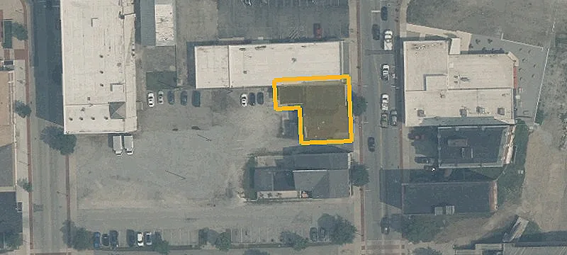 114-118 Main St