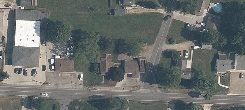 4877 Tallmadge Rd