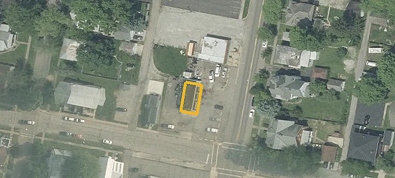 37 Main St