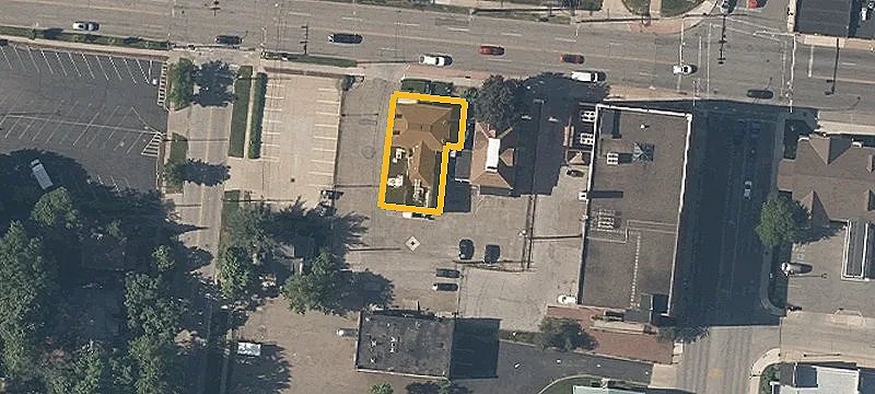 226 Portage Trl