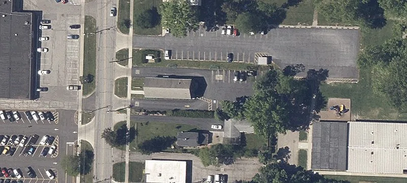411 Dover Ctr Rd