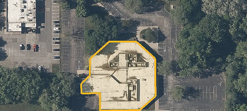 1100 Graham Rd Cir