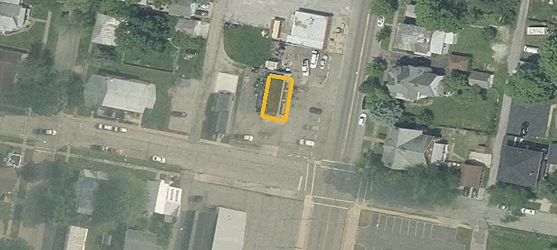 37 Main St