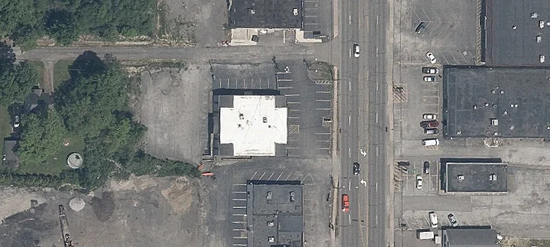 3040 Belmont