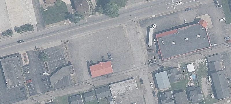 303 3rd Ave