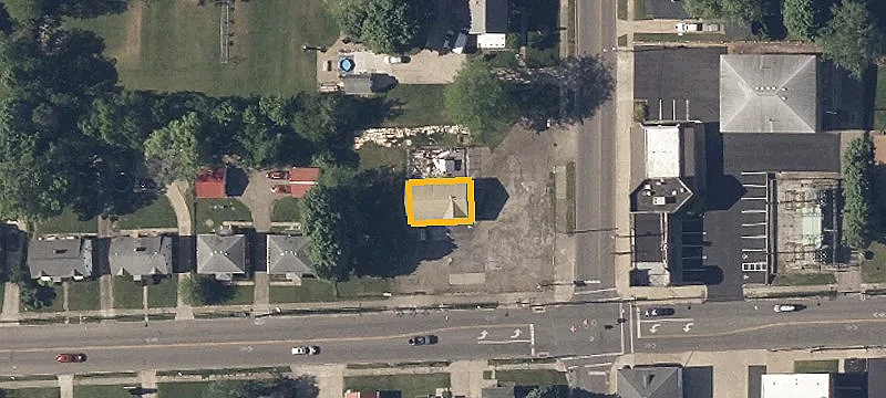 402 Sturges Ave