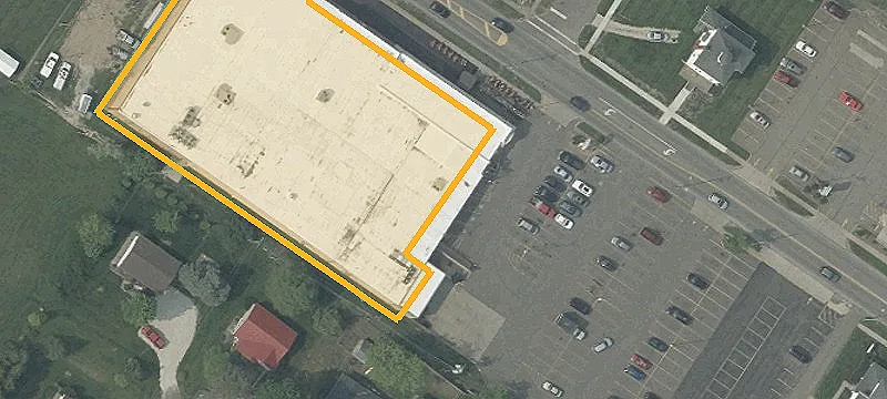 501 Main St