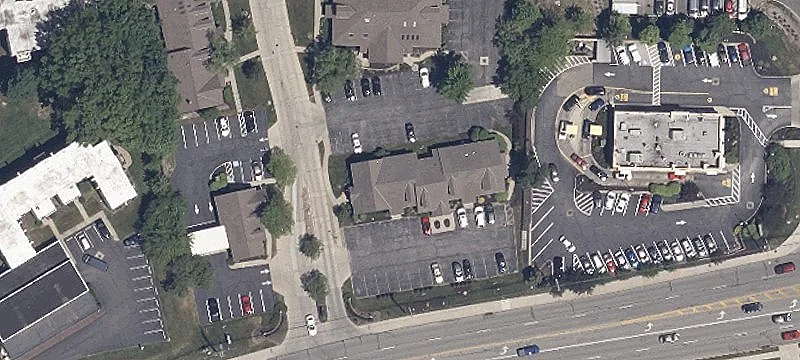 30200 Detroit Rd