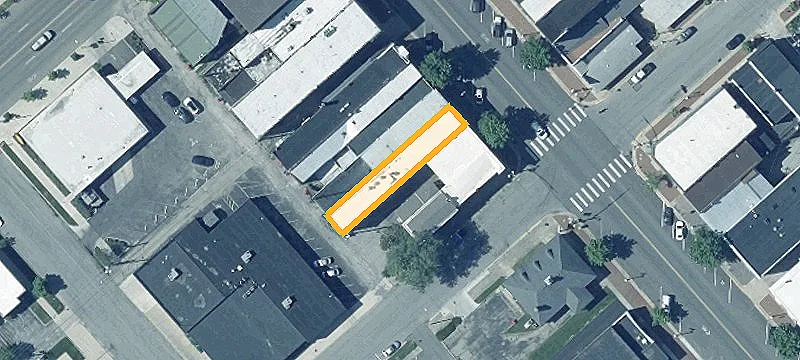 21 Main St