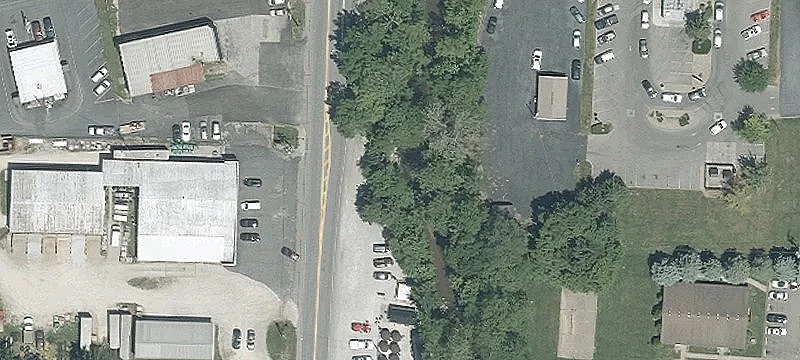 42 Main St