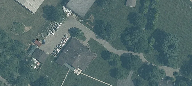 3849 Edwards Rd