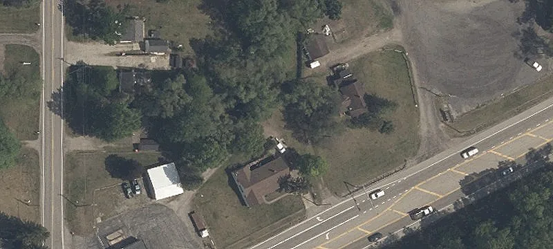 2785 Airport Hwy