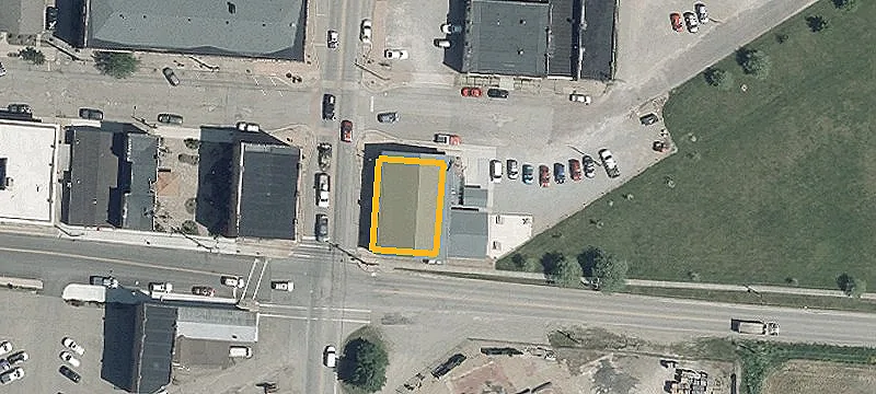 102 Broad St
