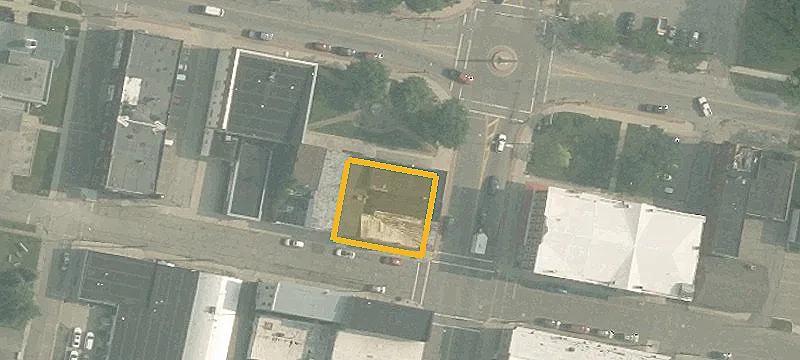 11 Main St