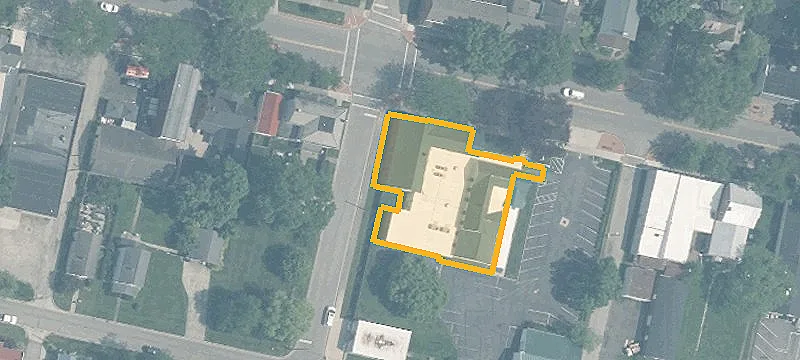 577 Main St