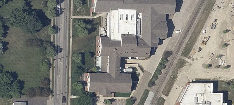 918 Main St