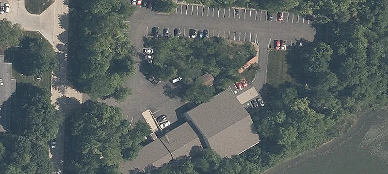 1275 Danner Dr