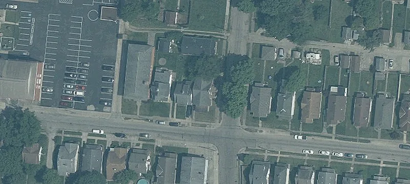 660 Clinton Ave