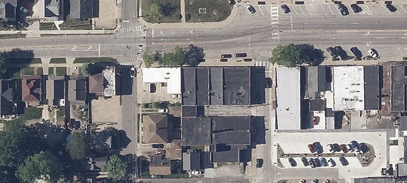 139 College St