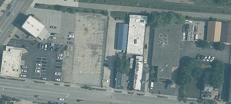 1832 Dana Ave